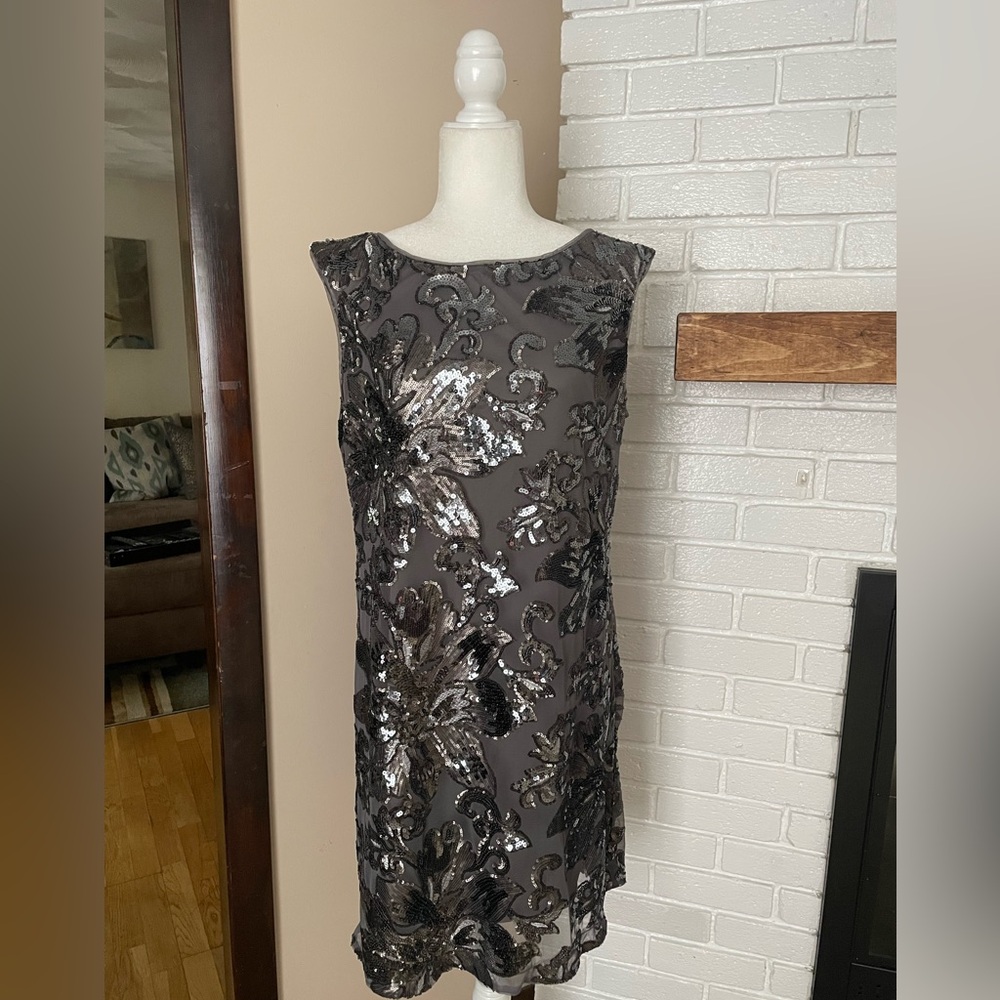 NWT, White House Back Market Dress